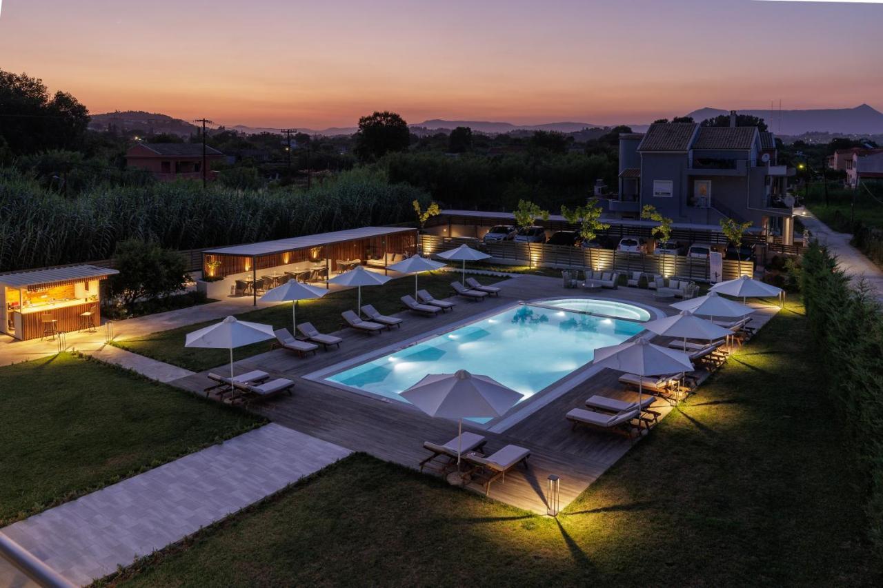 V Luxury 3* Kanálion